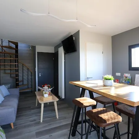 ベッド・アンド・ブレックファスト Les Cocons De L'illon