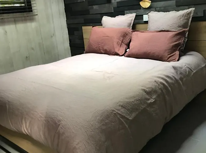 Les Cocons De L'illon Alojamento de Acomodação e Pequeno-almoço *